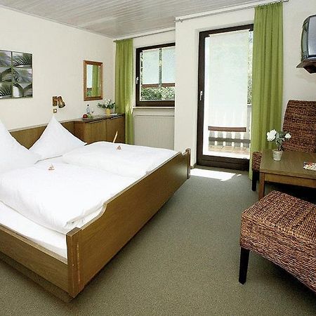 Hotel Landgasthof Wallburg Eltmann Buitenkant foto